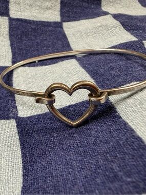 James Avery Silver Heart Link Bangle Bracelet